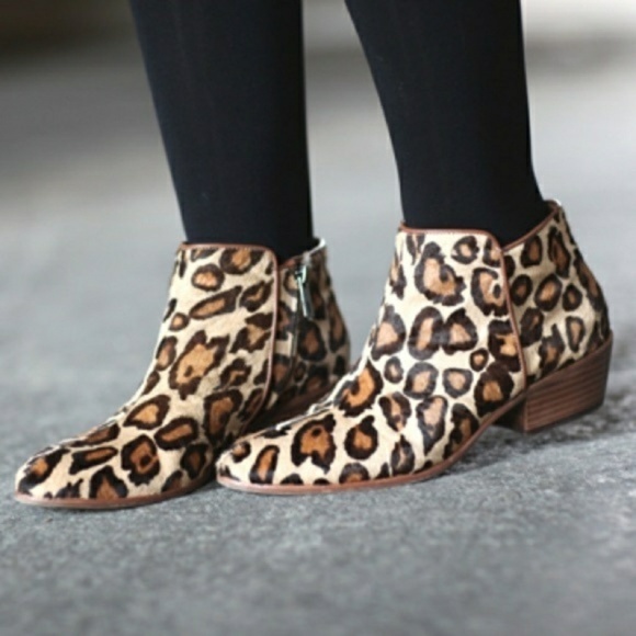 Sam Edelman Leopard Print Ankle Boots - Picture 1 of 6